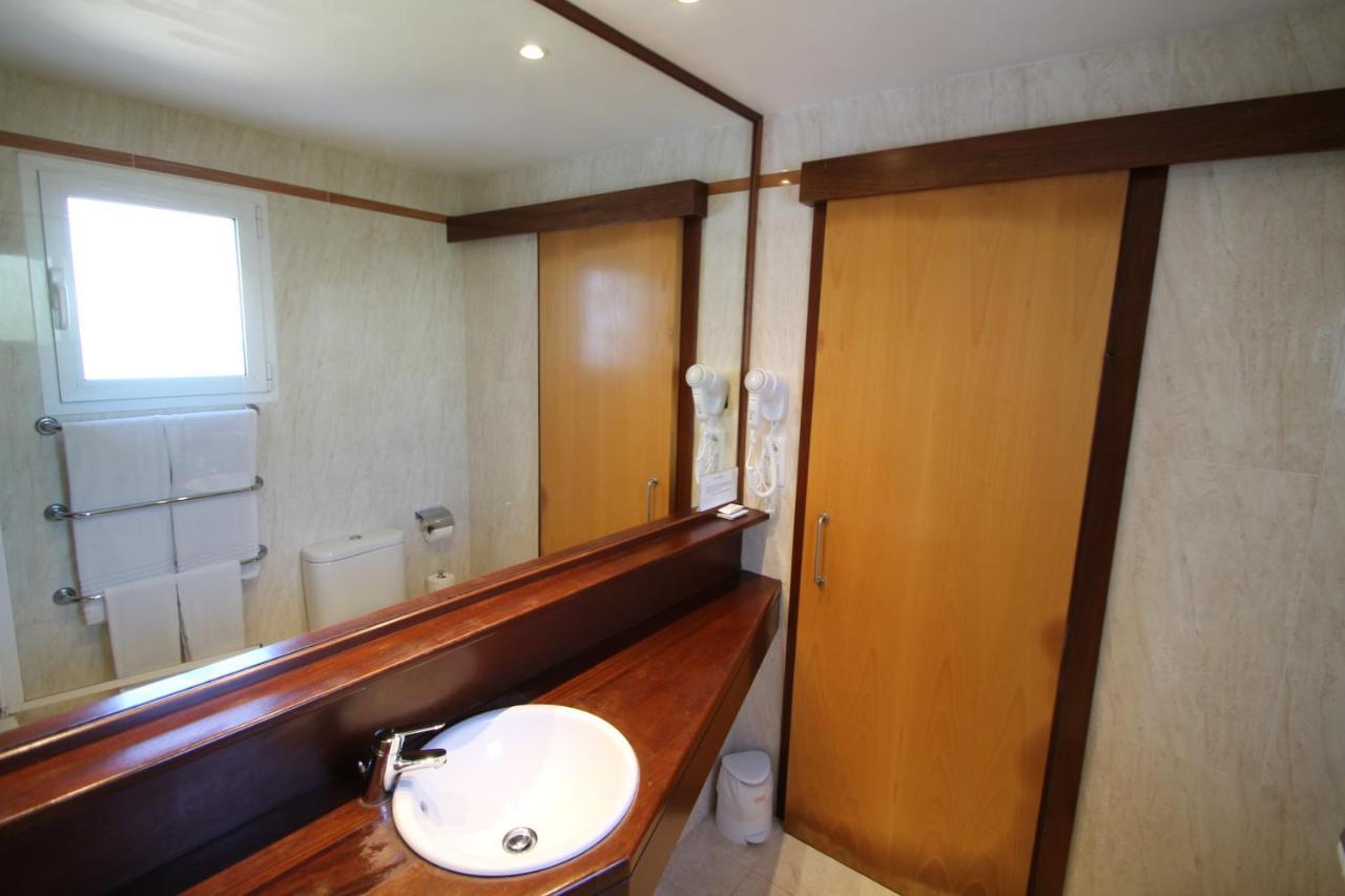 Apartaments Talayot Cala'N Blanes  Luaran gambar